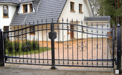 Modernes Hoftor aus Metall nach Maß