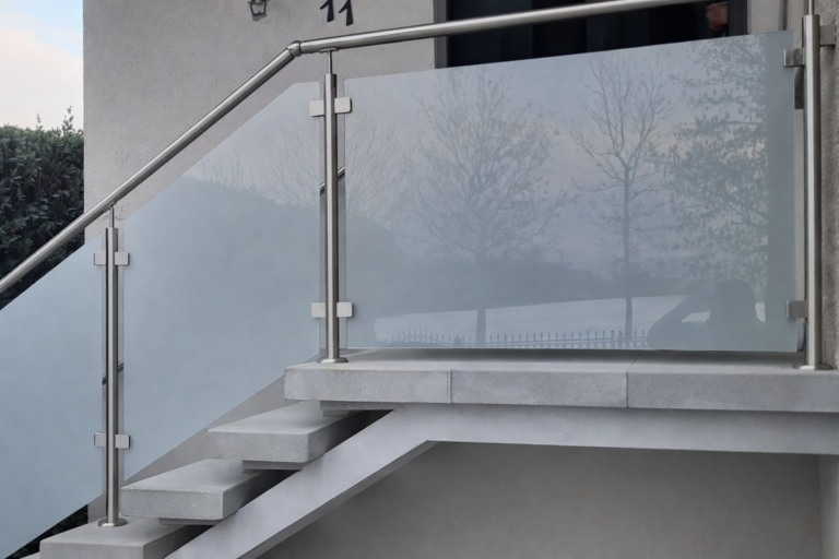 gelaender balkon edelstahl hersteller polen